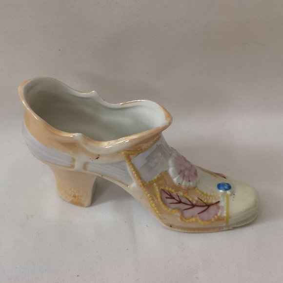 Vintage Hand-painted Ceramic Collector Shoe, Peach Luster and Pink Design, Japan - Picture 3 of 6